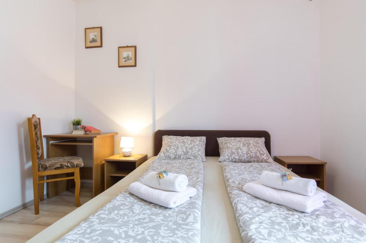 PAPE PUNAT apartmani i sobe Bagian luar foto