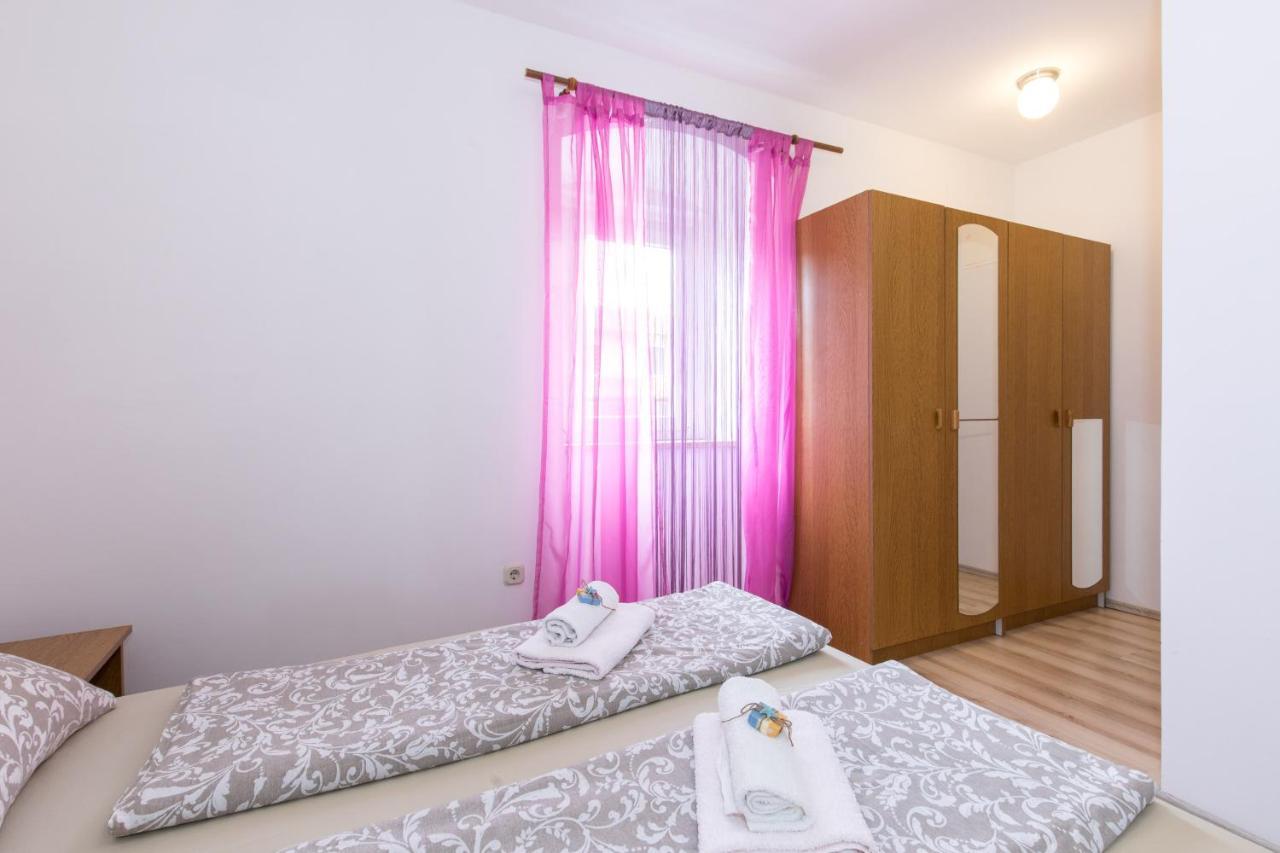 PAPE PUNAT apartmani i sobe Bagian luar foto