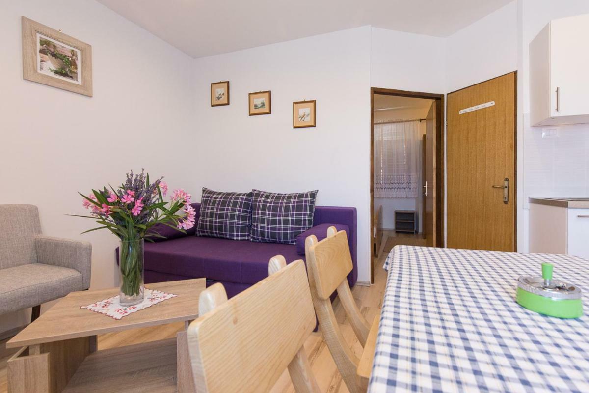 PAPE PUNAT apartmani i sobe Bagian luar foto