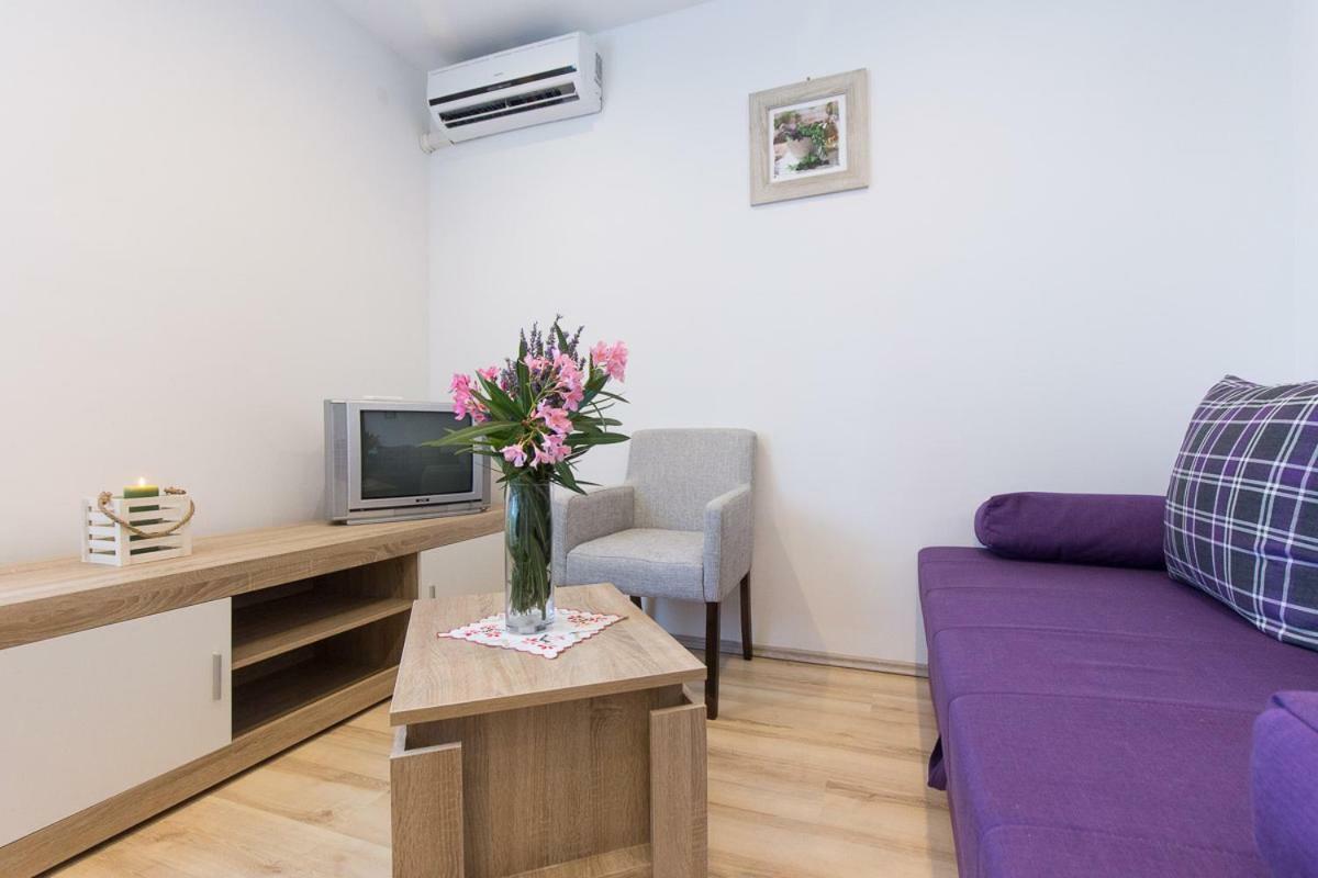 PAPE PUNAT apartmani i sobe Bagian luar foto